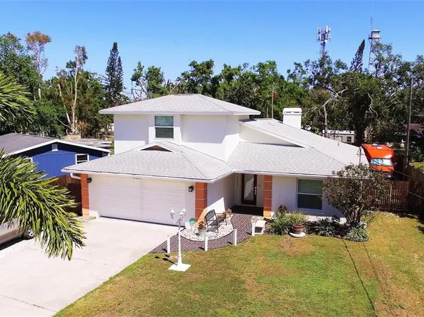 5311 47th St E, Bradenton, FL 34203