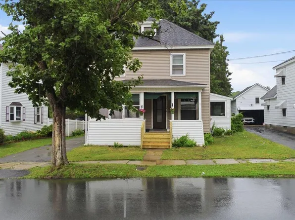 28 W 8th Avenue, Gloversville, NY 12078