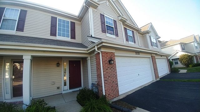 1st image of 2121 Claremont Ln