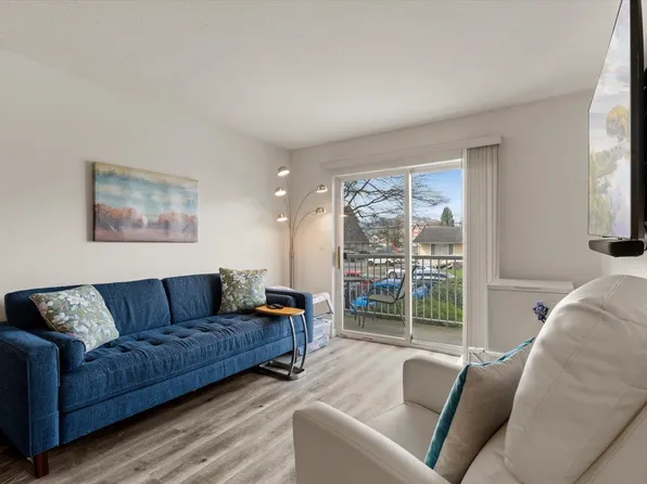 8934 Mary St #103, Chilliwack, BC V2P 4J3