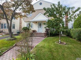 280 Madison St, Franklin Square, NY 11010