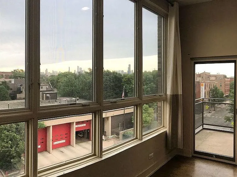 1914 N Damen Ave #4 — Photo 7