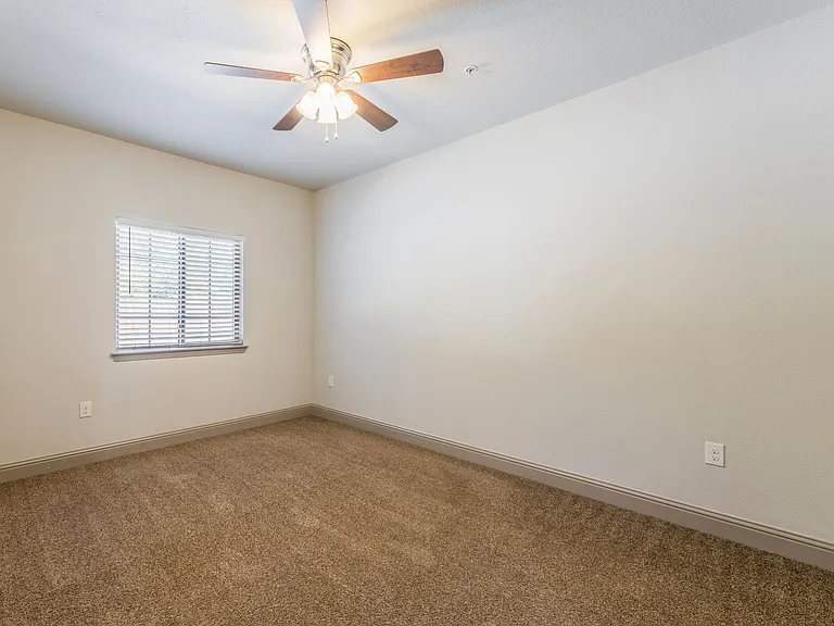 509 Eureka St #200 — Photo 9