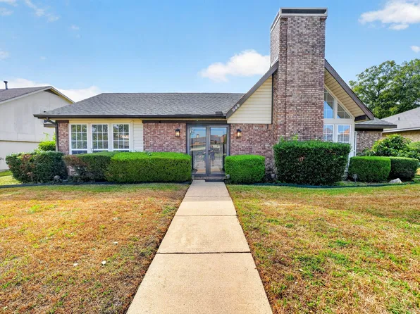 908 Via Barcelona, Mesquite, TX 75150