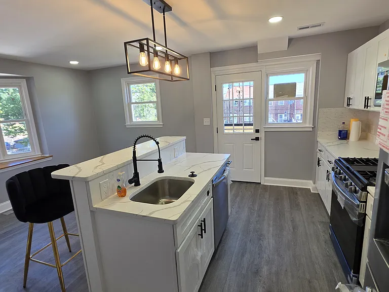 1310 Sherwood Ave — Photo 11