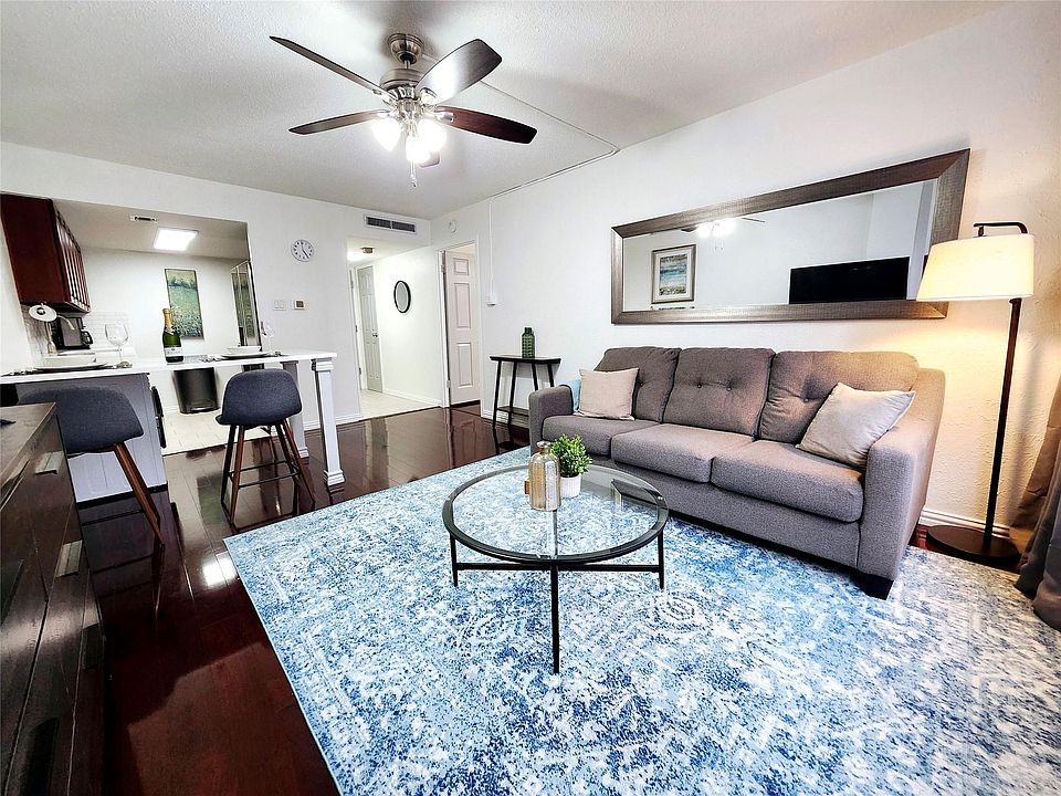 1st image of 1800 Lavaca St APT 102