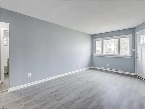 2 bed, 800 sqft, $1,200 — Photo 4