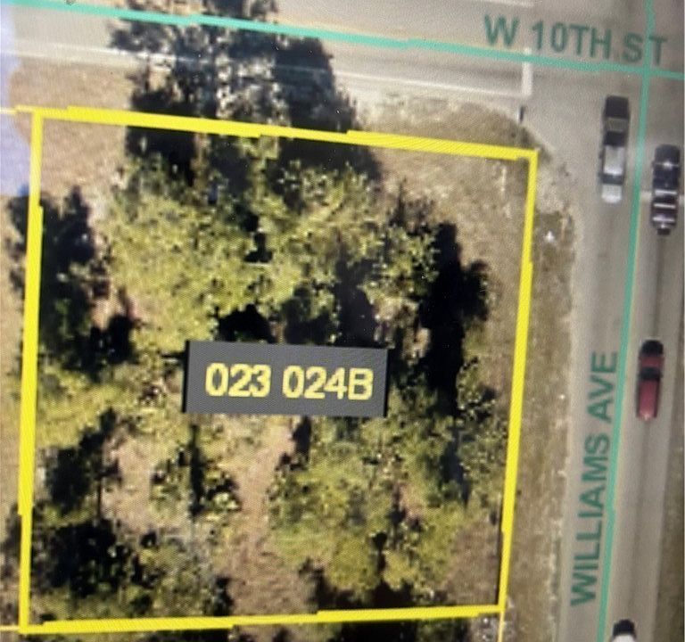 1st image of 1101 W 10th St