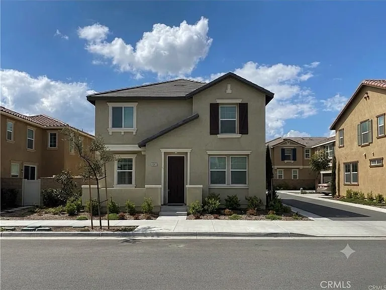 5945 Silveira St — Photo 1