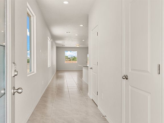 2nd image of 4315 Vista Manzano