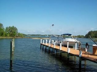 2326 Fleeton Rd, Reedville, VA 22539