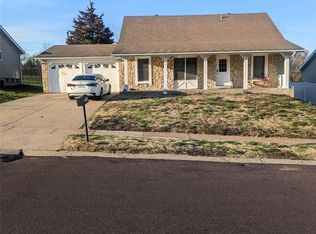 4793 Bristol Rock Rd, Florissant, MO 63033