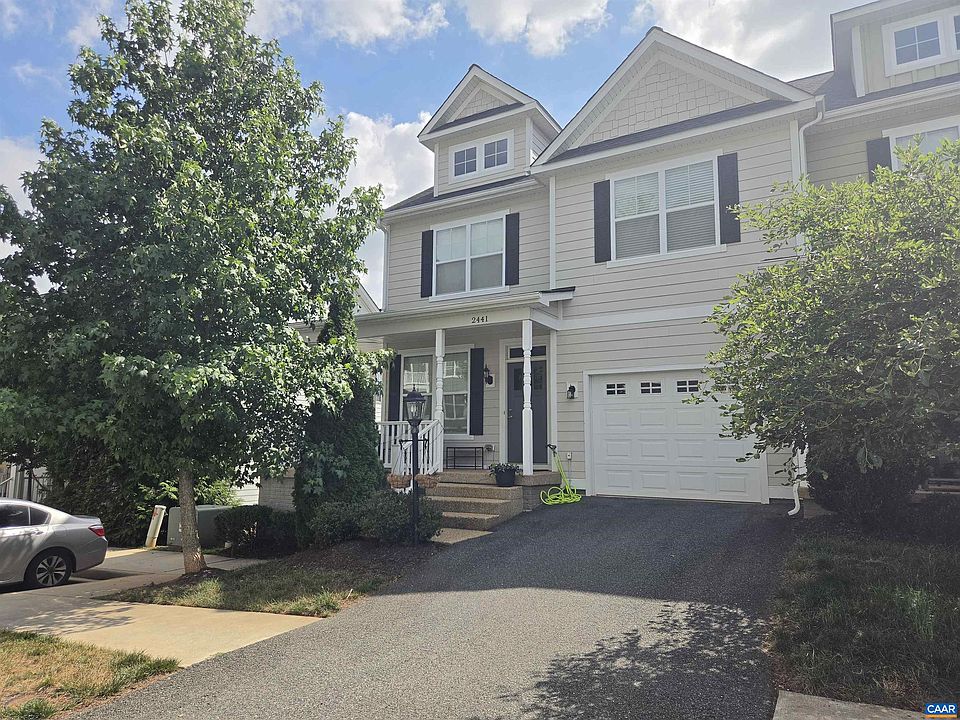1st image of 2441 Winthrop Dr