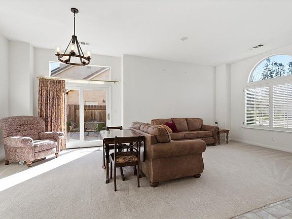 5th image of 1903 Alex Way