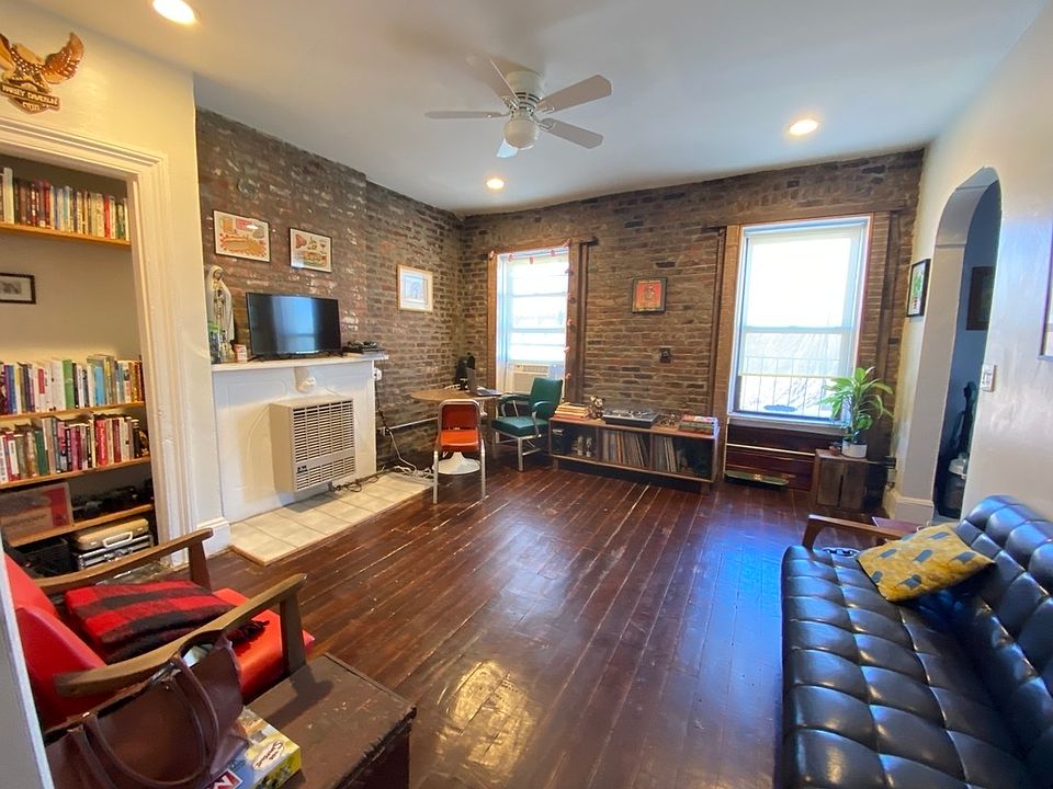 1st image of 373 Columbia St APT 3F