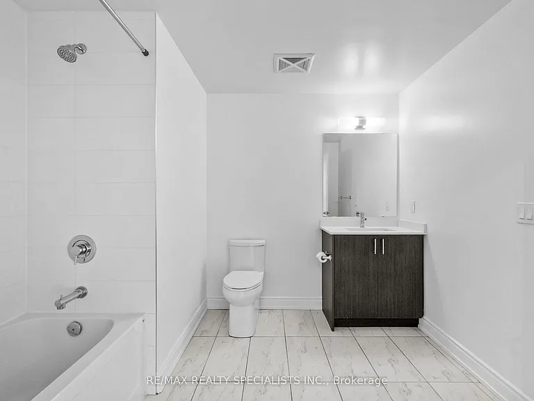 1050 Main St E #718 — Photo 19