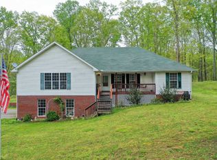 6046 Moccasin Rd, Centerville, TN 37033