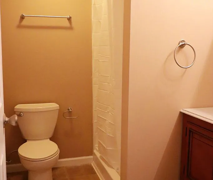 812 State St #A — Photo 9
