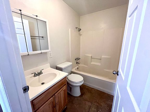 5th image of 6188 Mesa Ave