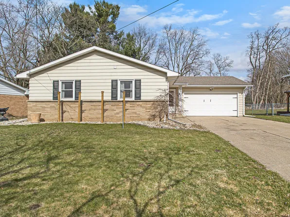 47 Heather Ridge Rd, Battle Creek, MI 49017