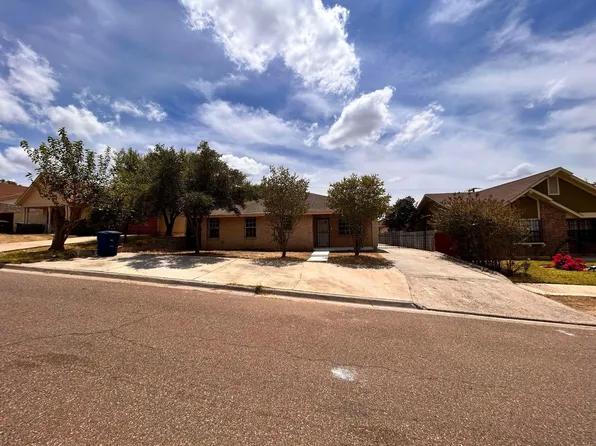 103 Elizondo Dr, Laredo, TX 78046