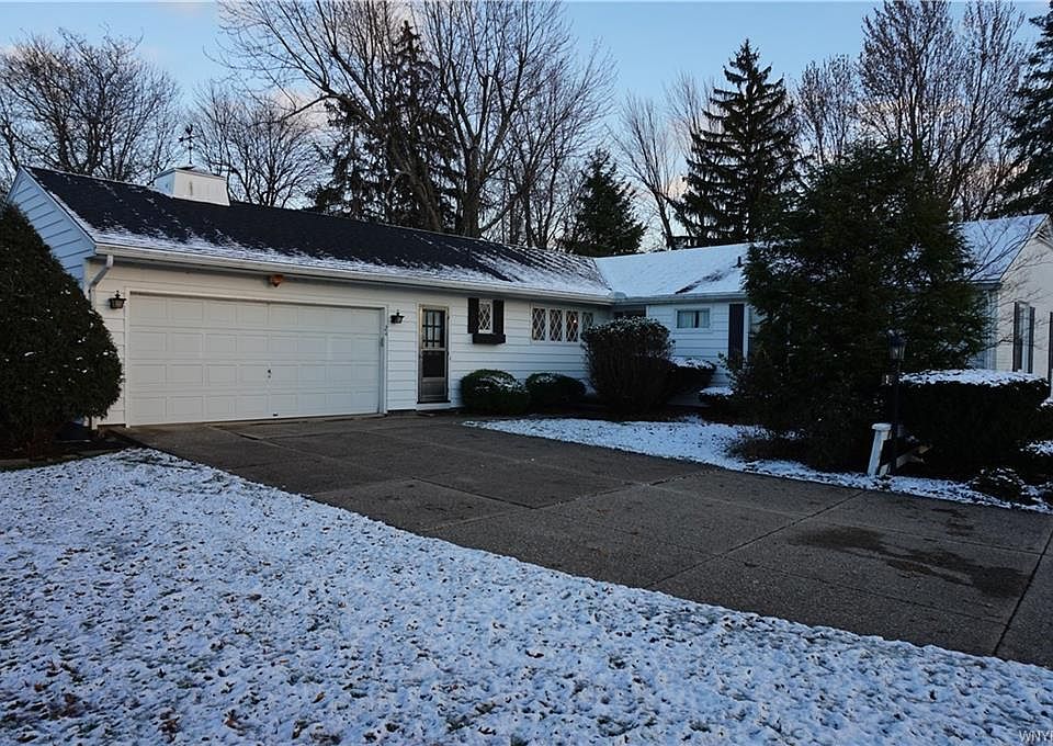 1st image of 24 Wayside Ct