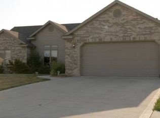 1411 Old Course Ct, Decatur, IN 46733