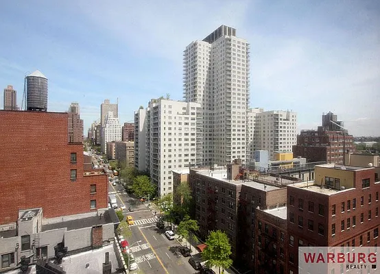 Sold by Warburg | media 2