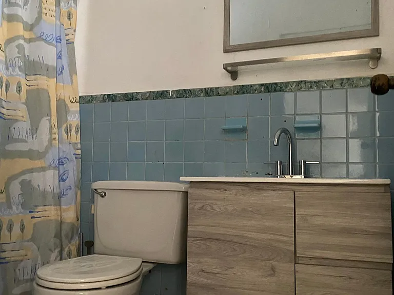 26 Corchado #2-B — Photo 11