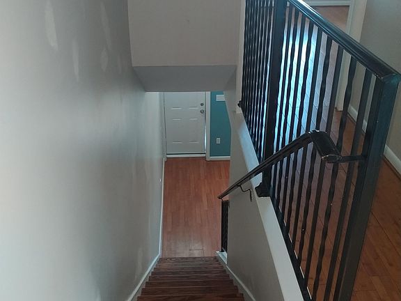 3rd image of 1242 Washington Blvd #1