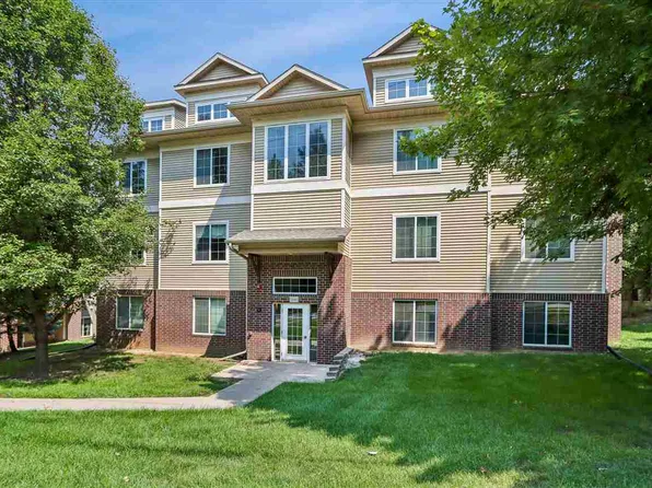 1848 W Benton St Unit 103, Iowa City, IA 52246