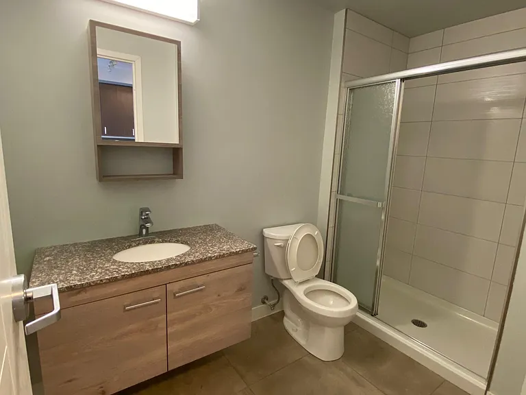 62 Balsam St #H303 — Photo 8