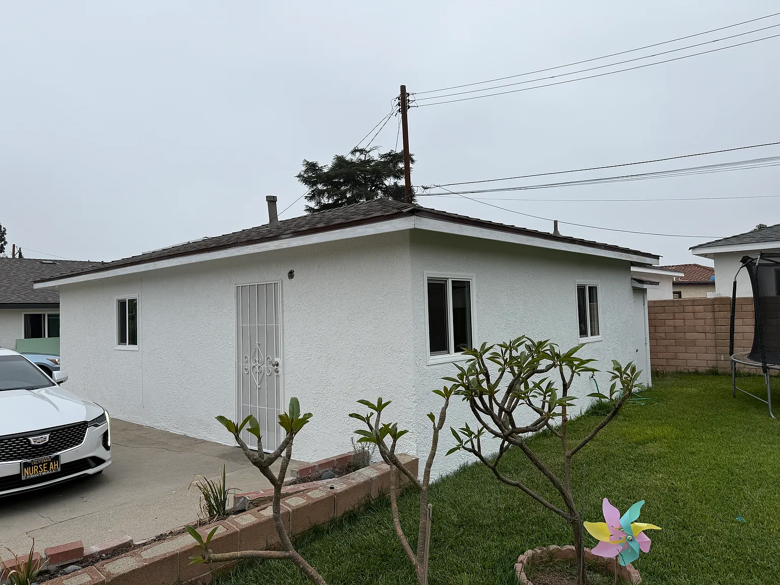2 bed, 800 sqft, $2,500 — Photo 1