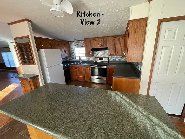 1934 Keyes Rd — Photo 8