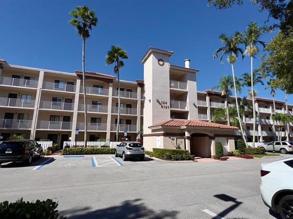 6121 Pointe Regal Cir APT 209
