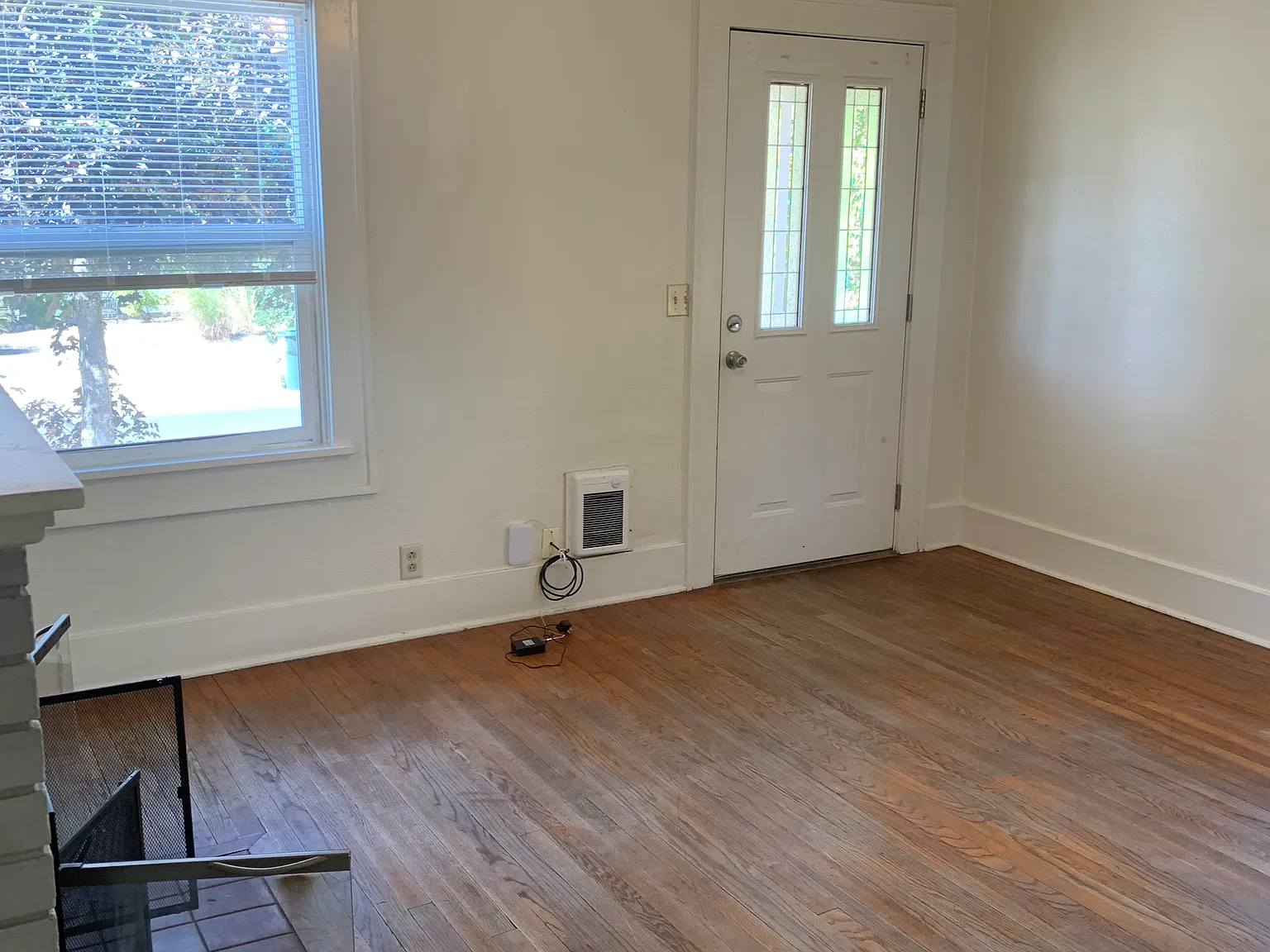 1 bed, 850 sqft, $1,295 — Photo 2