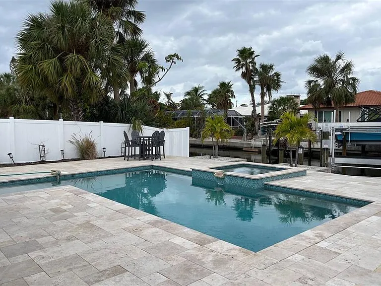 345 Avenida Leona — Photo 60