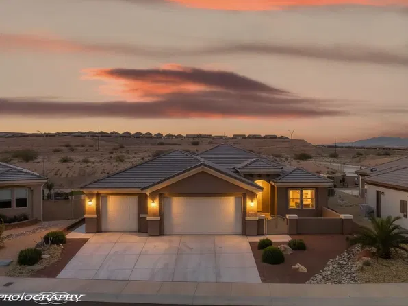 1065 Atkins Ln, Mesquite, NV 89027