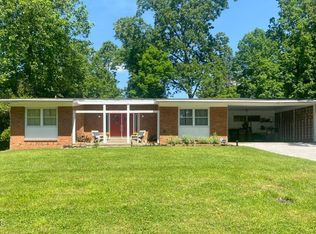 2325 Antietam Rd, Knoxville, TN 37917