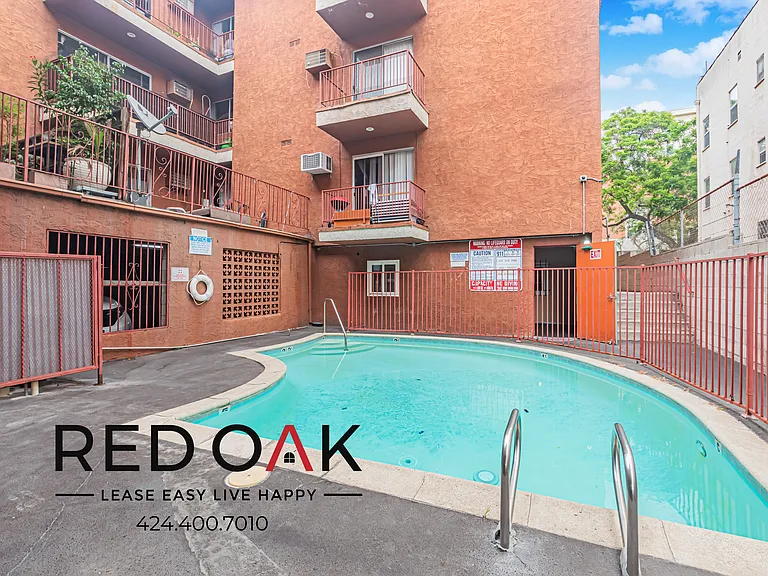 509 N Berendo St #110 — Photo 20