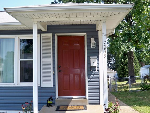 3rd image of 7039 Oleatha Ave