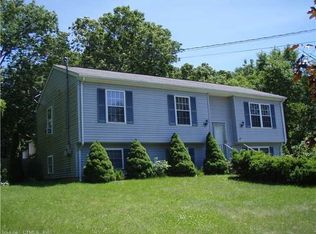 57 Ruth Dr, Plainfield, CT 06374