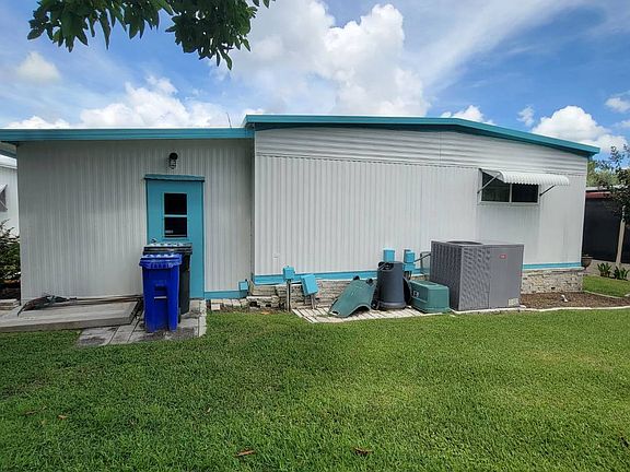 4th image of 704 Stokely Ln