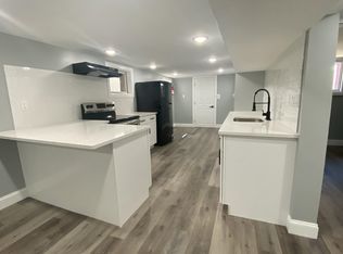 24 W 35th St #B, Bayonne, NJ 07002