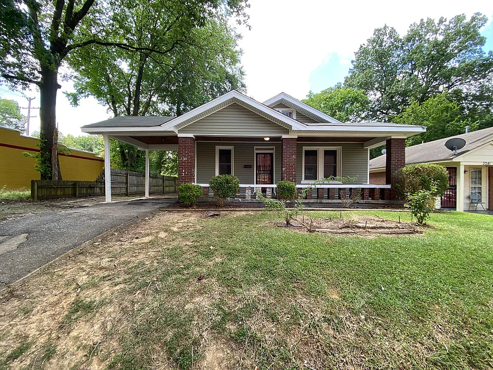 3245 Carnes Ave