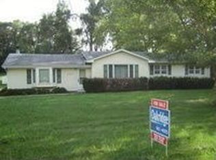 3354 E Shaulis Rd, Waterloo, IA 50702