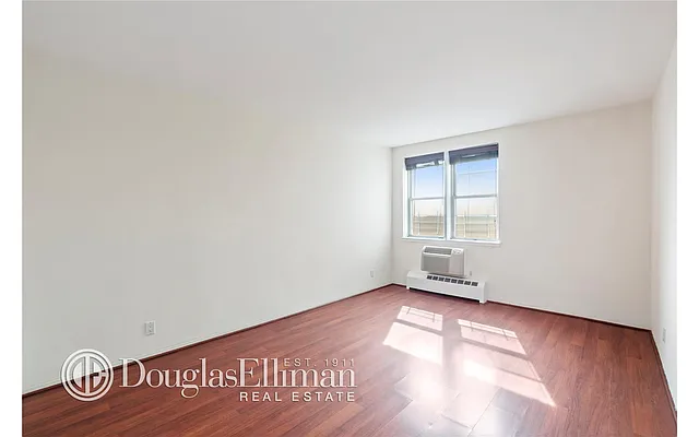 Sold by Douglas Elliman | media 14