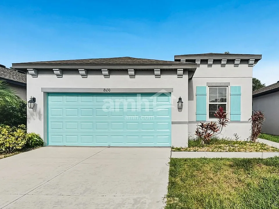8630 Firefly Pl
