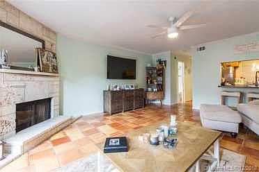 Home For Sale In Rio Vista