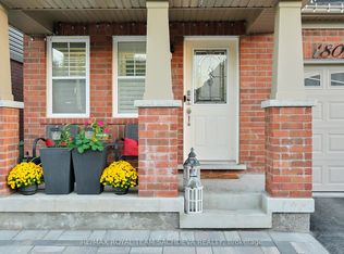 1809 Parkhurst Cres, Pickering, ON L1X 0A8